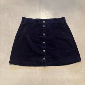 Uniqlo Black Corduroy Mini Skirt in Size 10